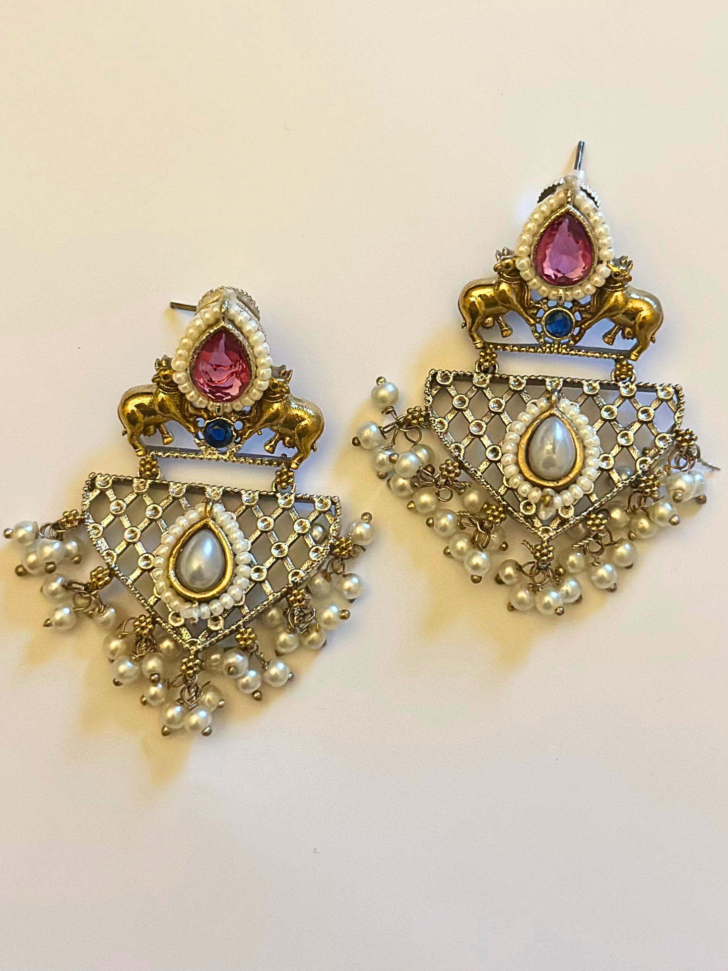 Nandira Longchain Necklace set with Earrings