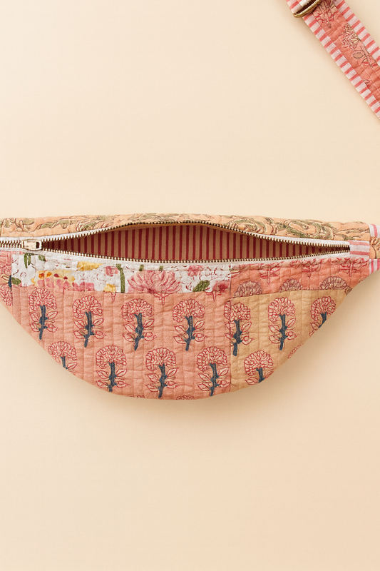 Patch Paradise Handmade Quilted Bum Bag