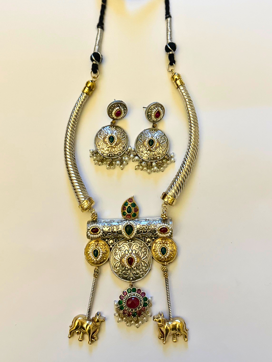 Mythra Statement Necklace Set with Earrings