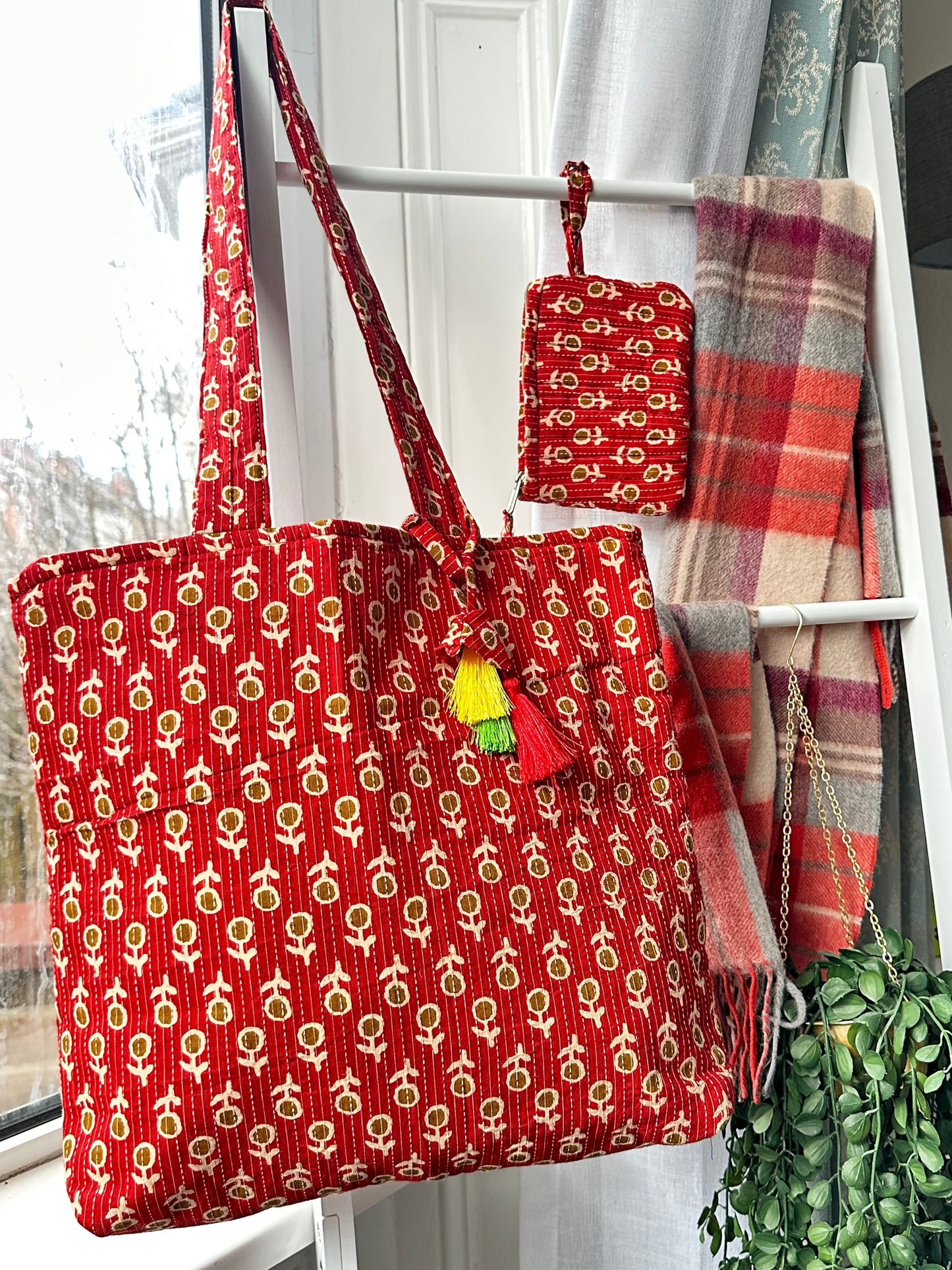 Crimson Charm Quilted Handmade Tote Bag with Mini Pouch and Tassels