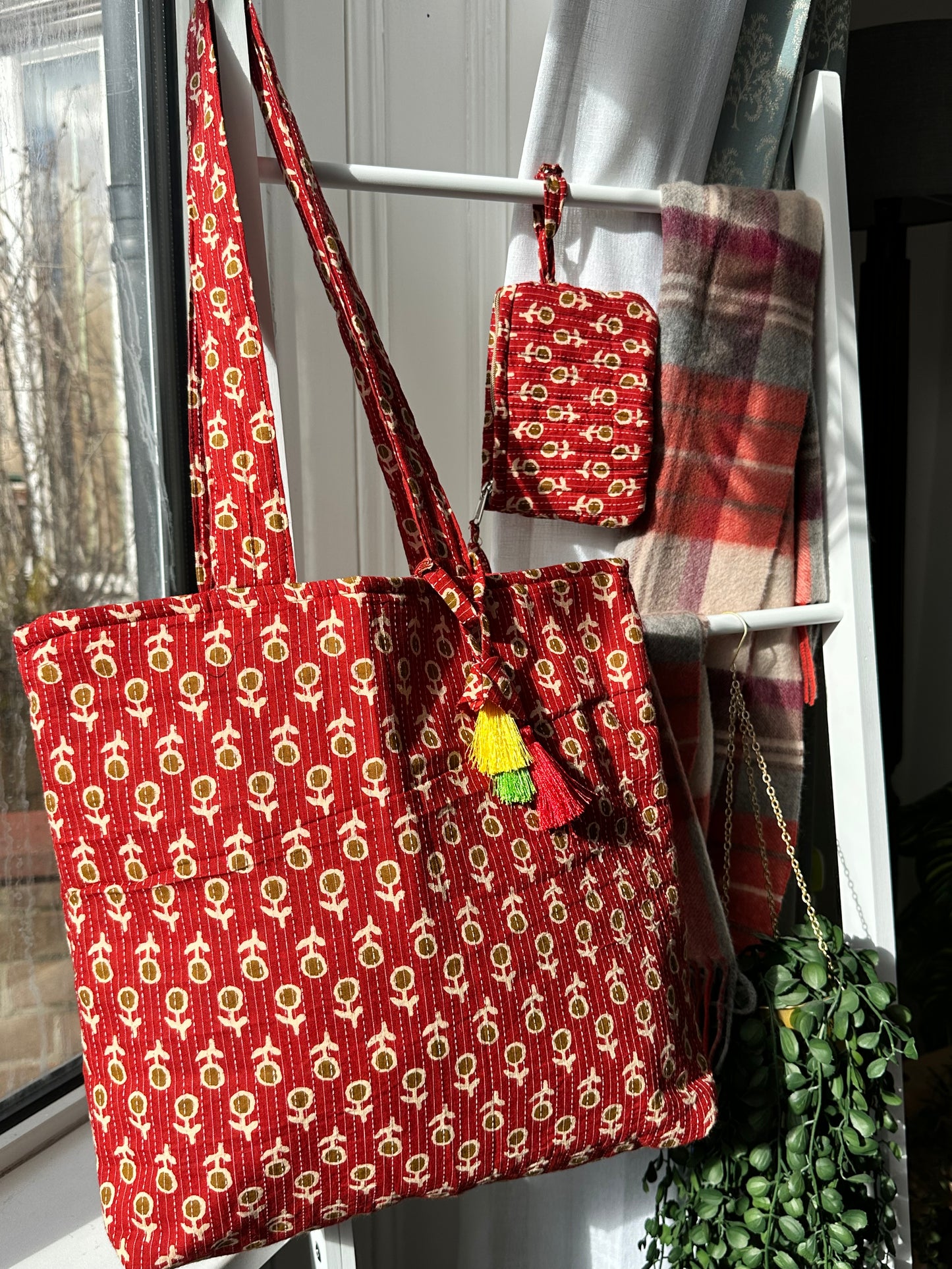 Crimson Charm Quilted Handmade Tote Bag with Mini Pouch and Tassels