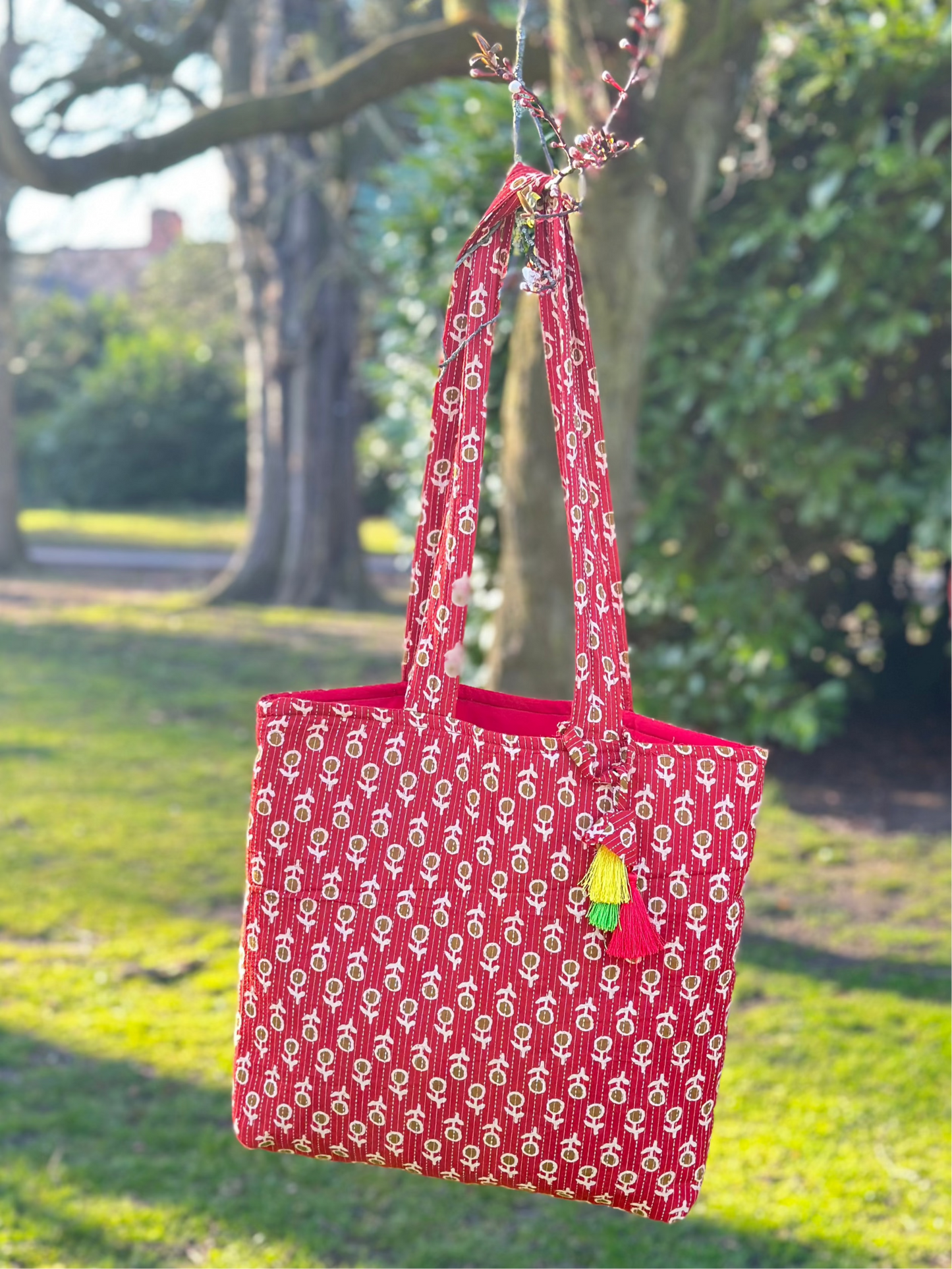 Crimson Charm Quilted Handmade Tote Bag with Mini Pouch and Tassels