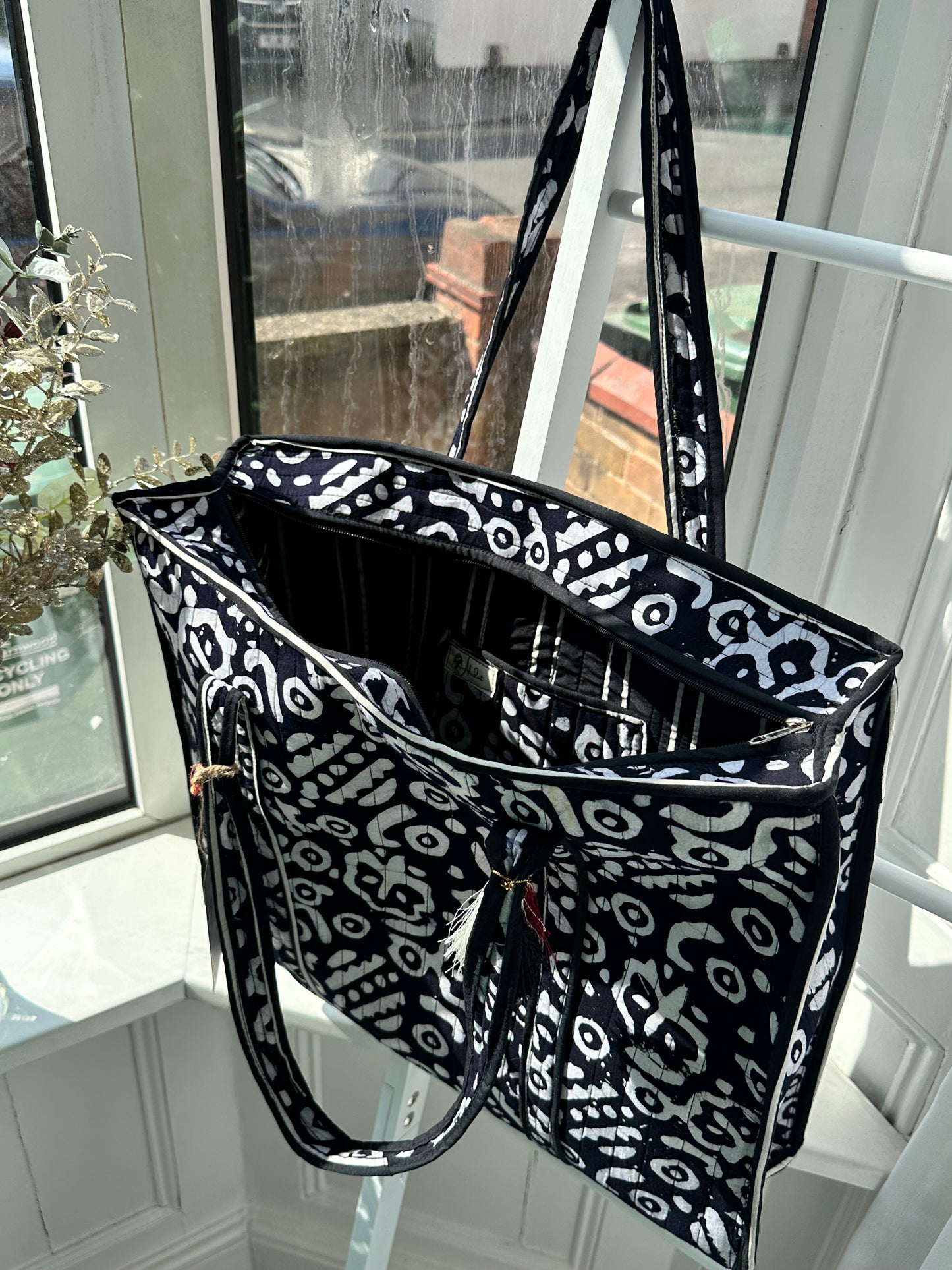 Monochrome Maze Handmade Zipper Shoulder Bag with Tassels