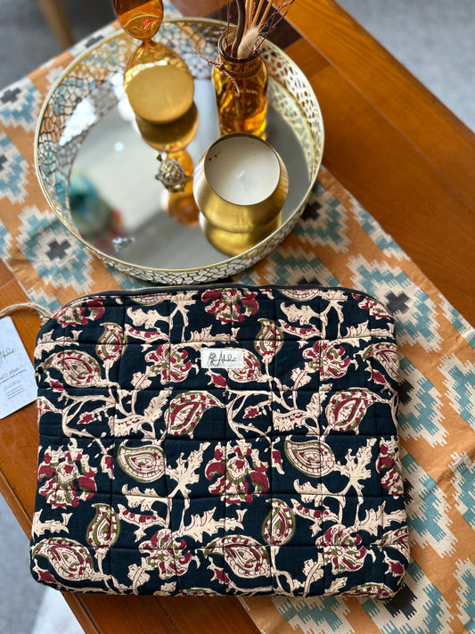Ebony Kalamkari Printed Handmade Zipper Laptop Sleeve