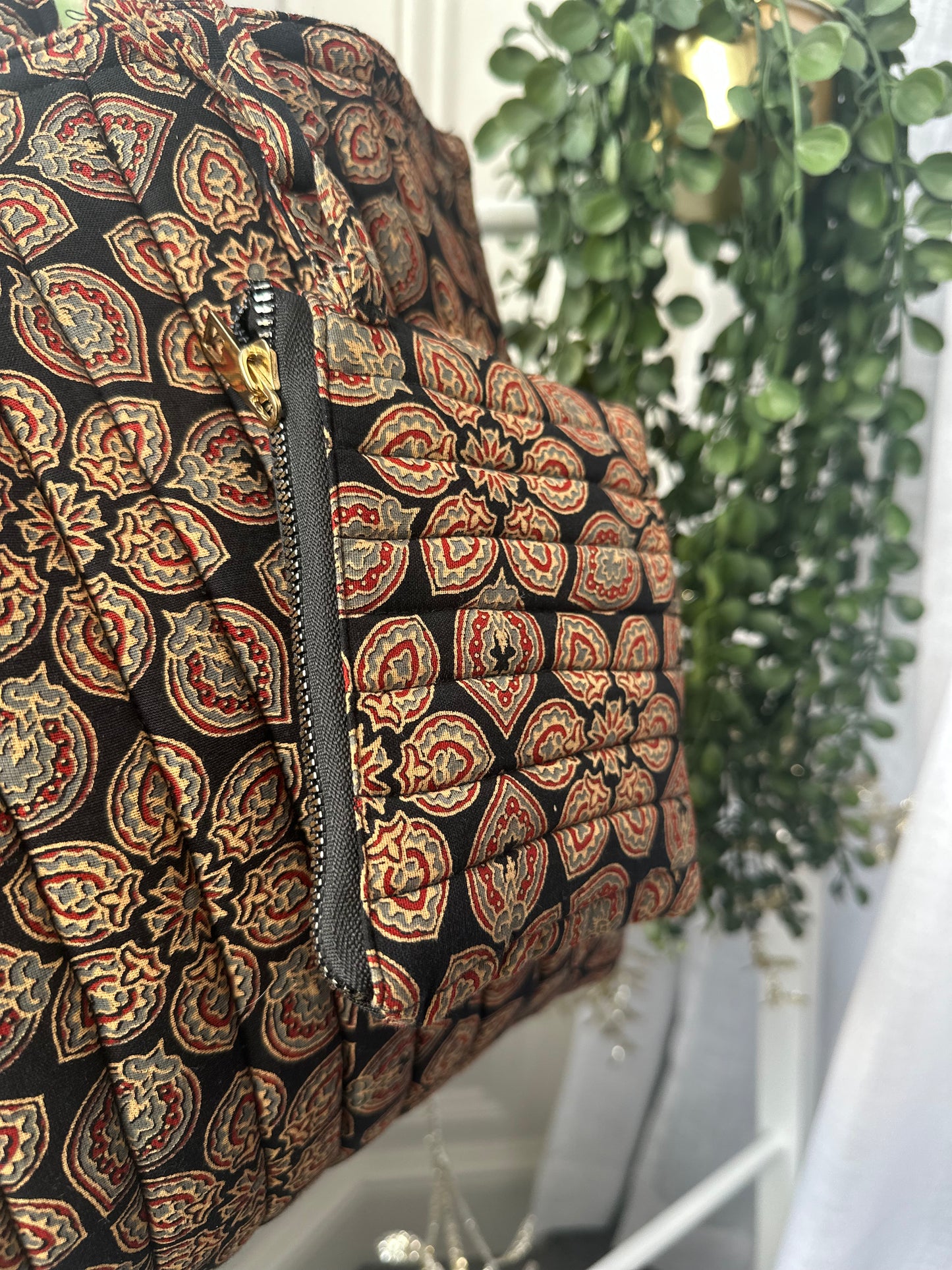 Baag Handmade Tote Bag with tassel and a mini Pouch