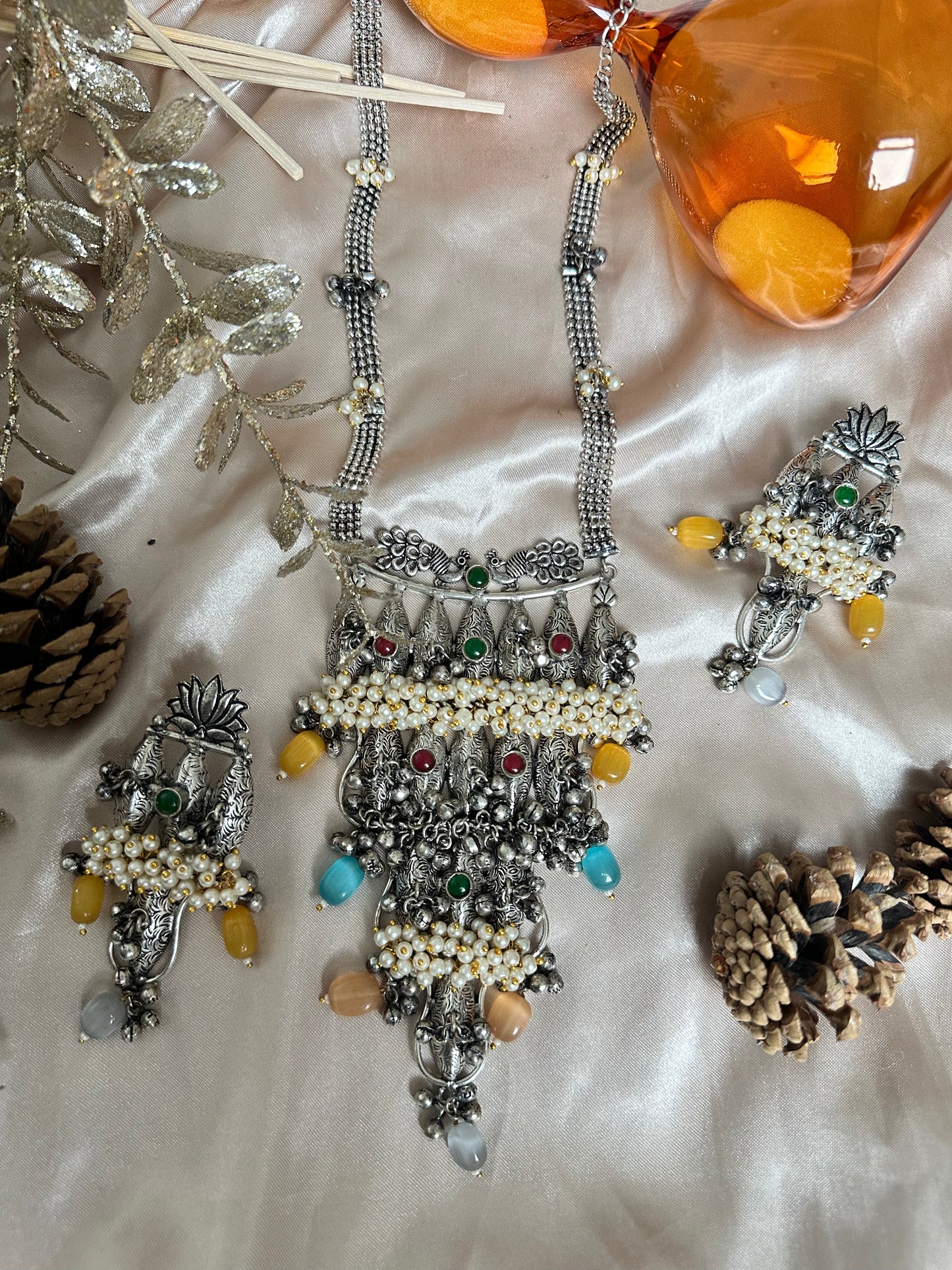 Majestic Raisin Necklace set