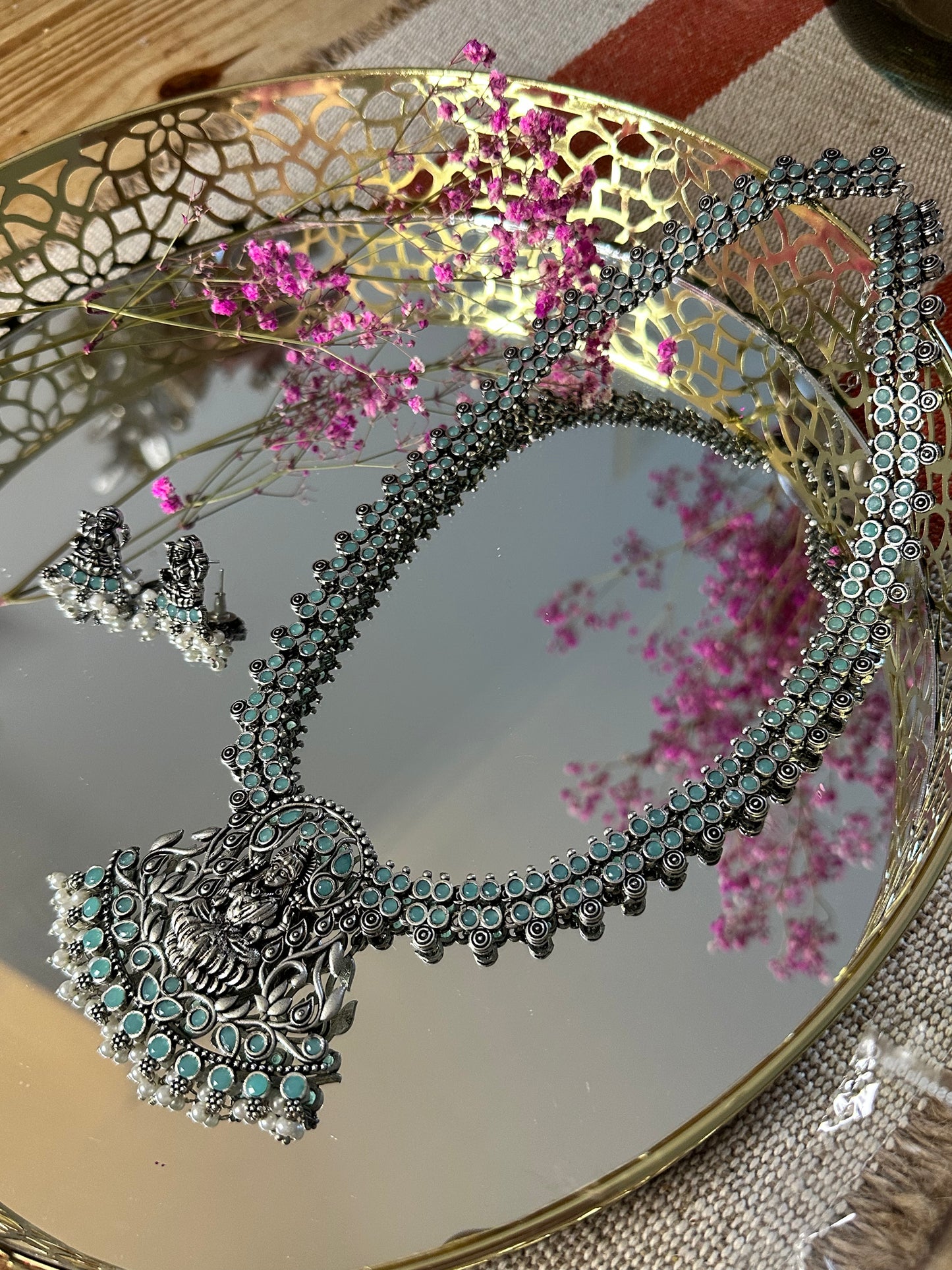 Neelakshi Temple Jewellery Set