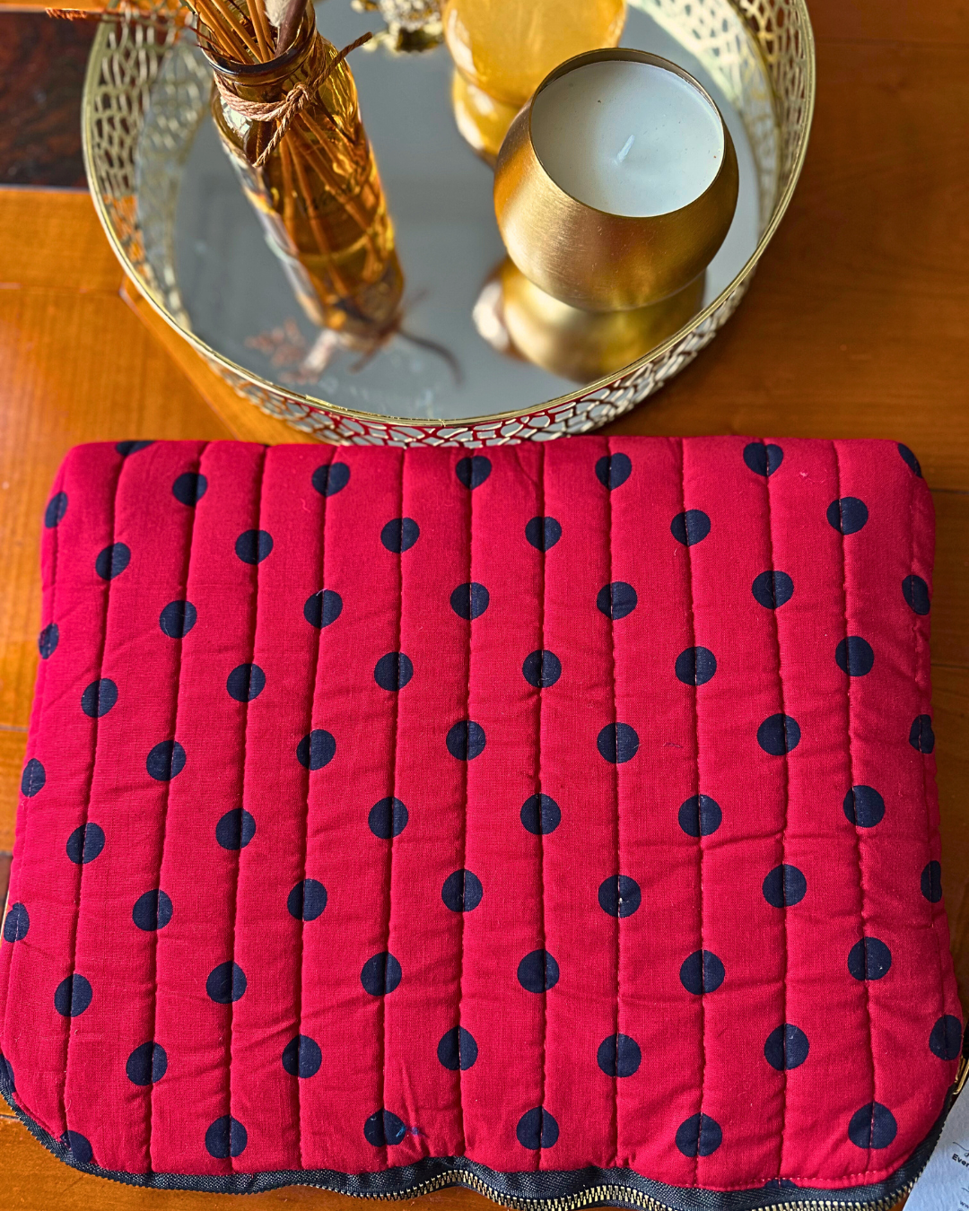 Eco-friendly quilted laptop bag UK