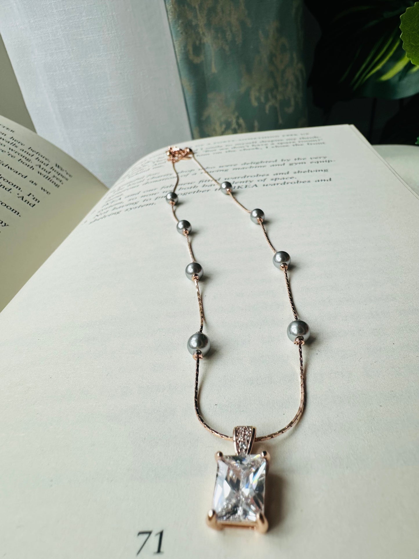 Grey Grace Necklace with Pendant