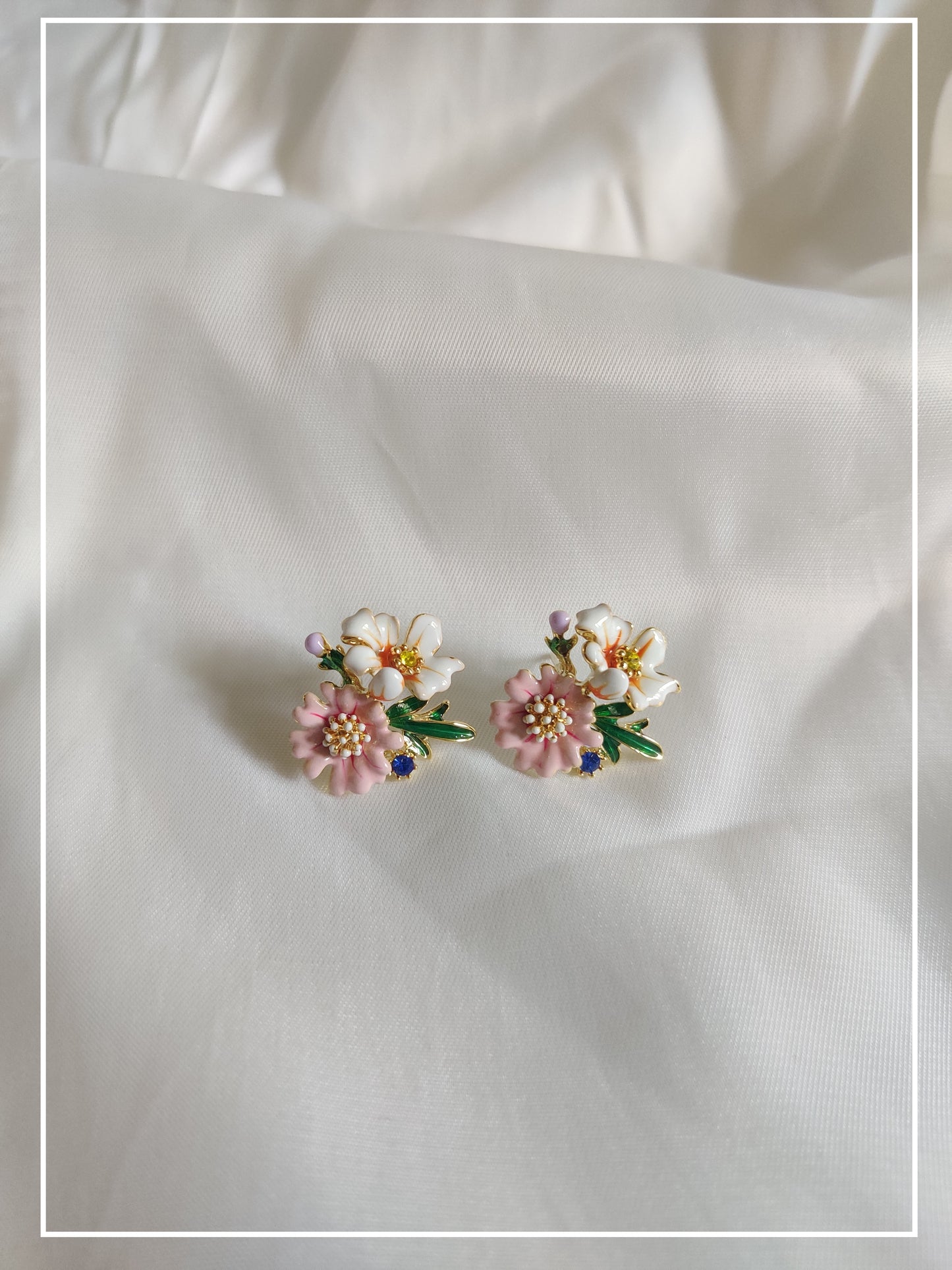Korean Pink and White Flower Stud Earrings