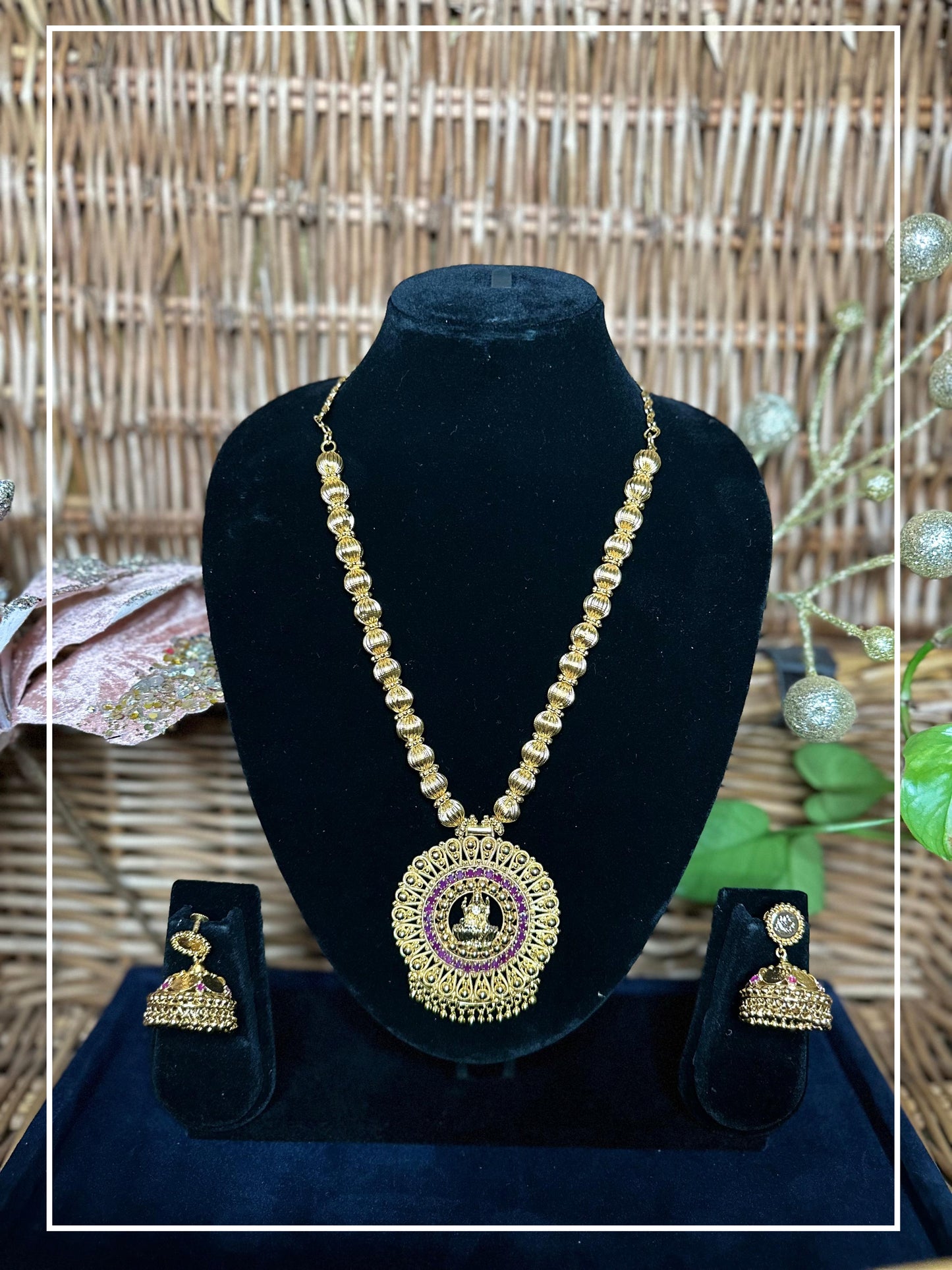 Goddess Lakshmi Pink stone Kerala Style Kodi Necklace with Golden Jhumkas