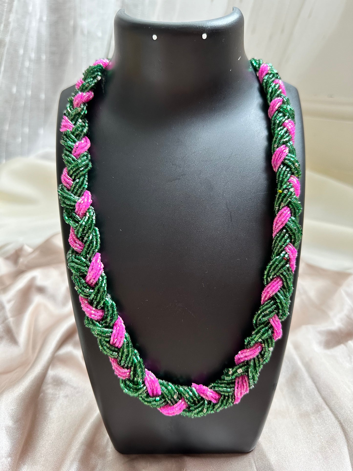 Rangrez Braided Necklace