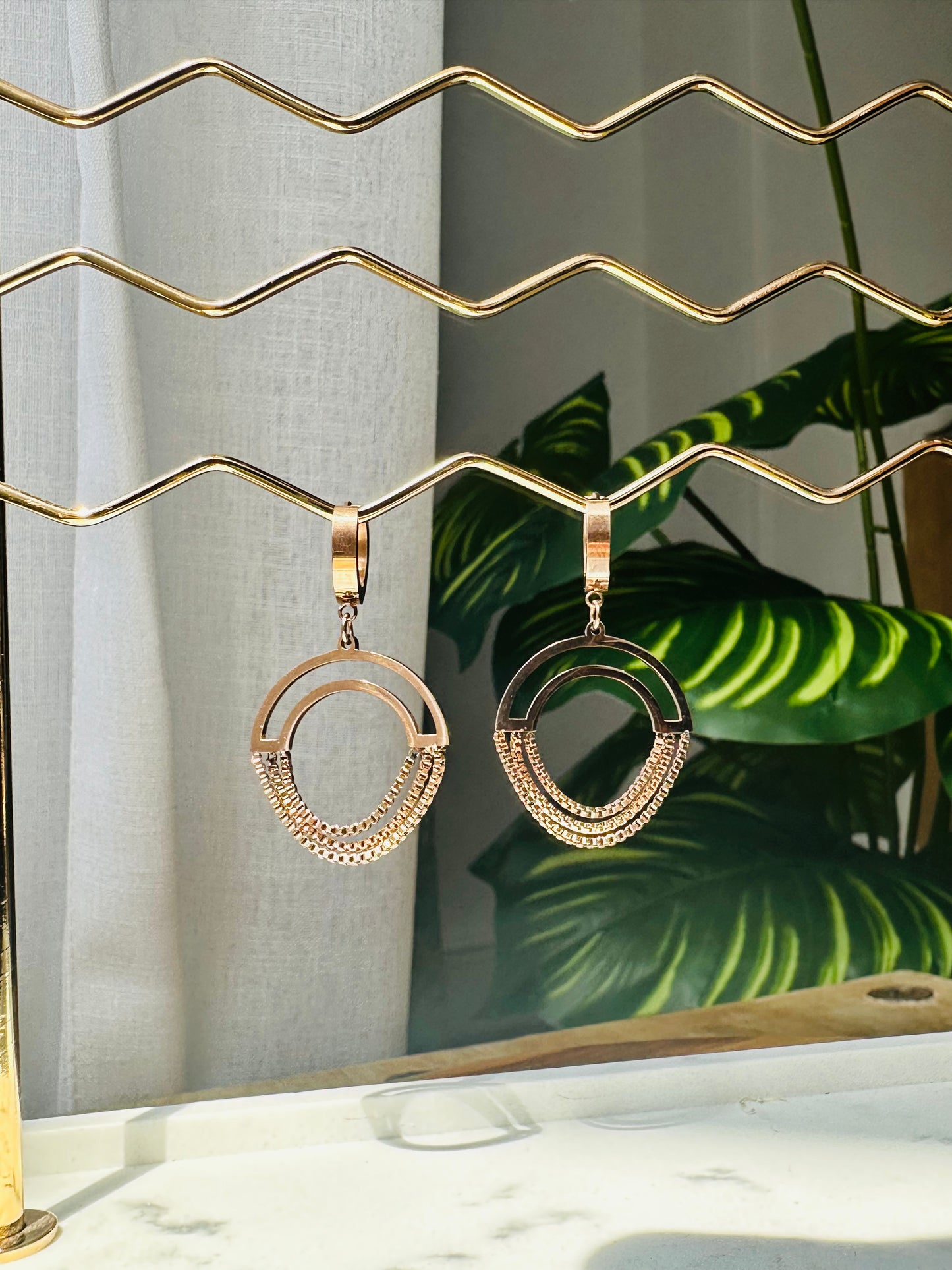 Chained Circle Drop Earrings