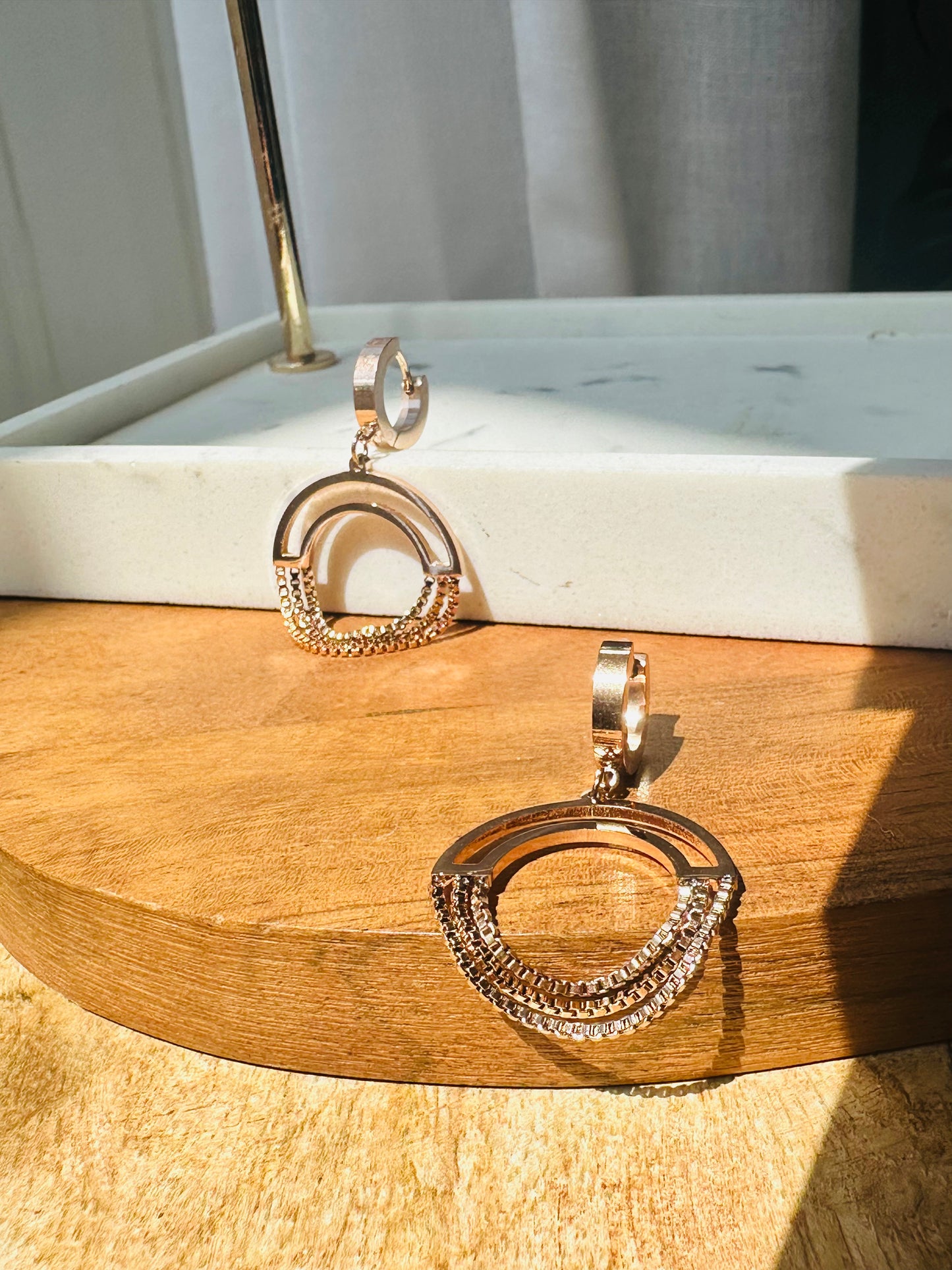 Chained Circle Drop Earrings