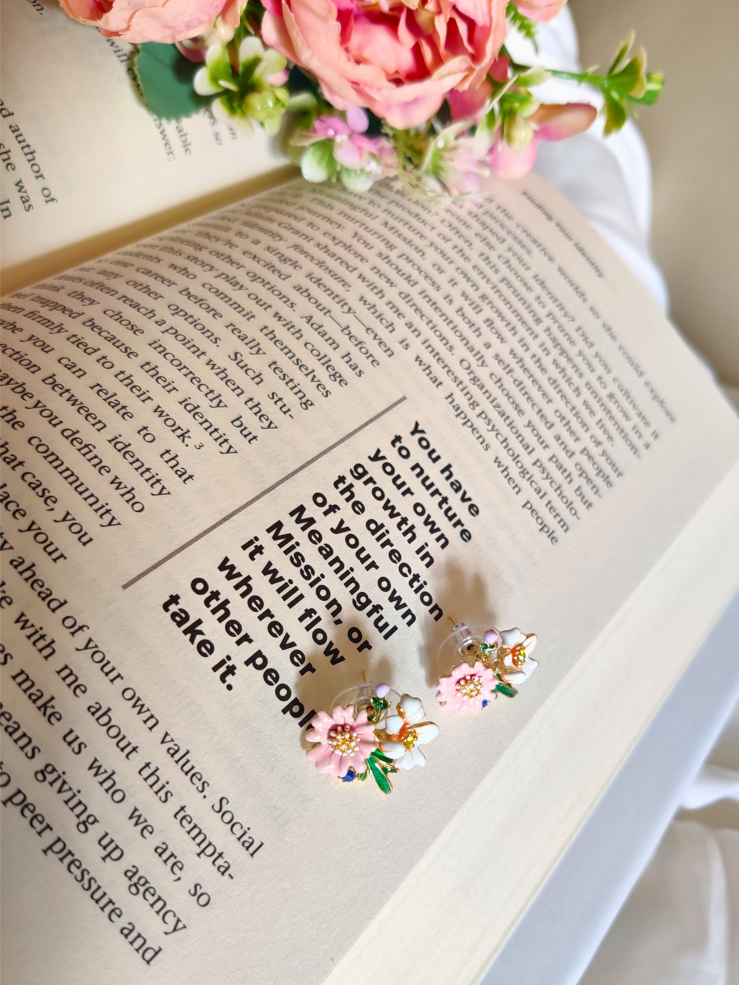 Korean Pink and White Flower Stud Earrings