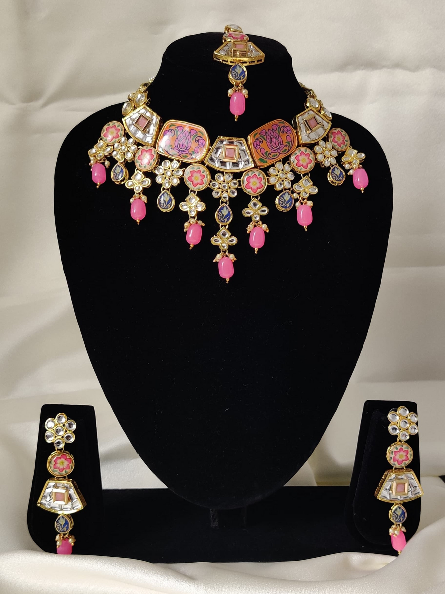 Rose Blush Regalia Kundan Choker Set